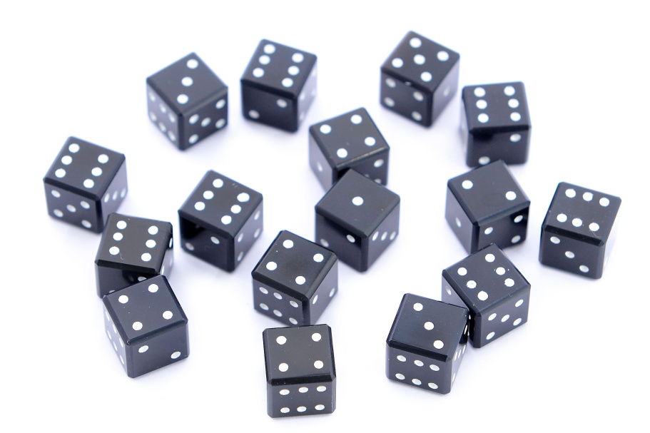 Кости игральные из черного обсидиана, 10 мм (2 шт), Harutyunyan купить в Казани