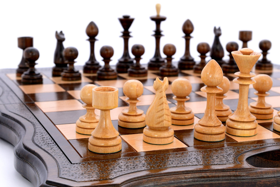 Шахматы + нарды резные "Defent" 50, Harutyunyan купить в Казани