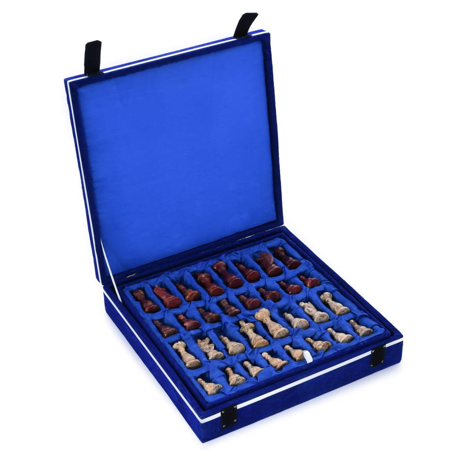 Шахматы каменные "Триада" яшма и ракушечник 30 купить в Казани